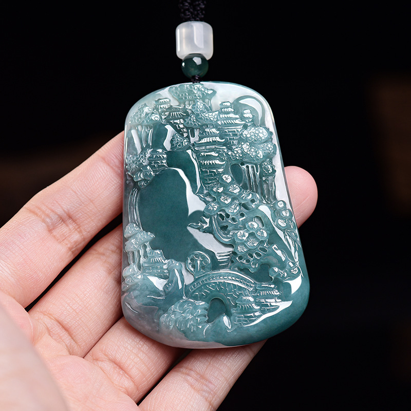 Women Fashion Necklace - Collier pendentif paysage en jadéite birmane