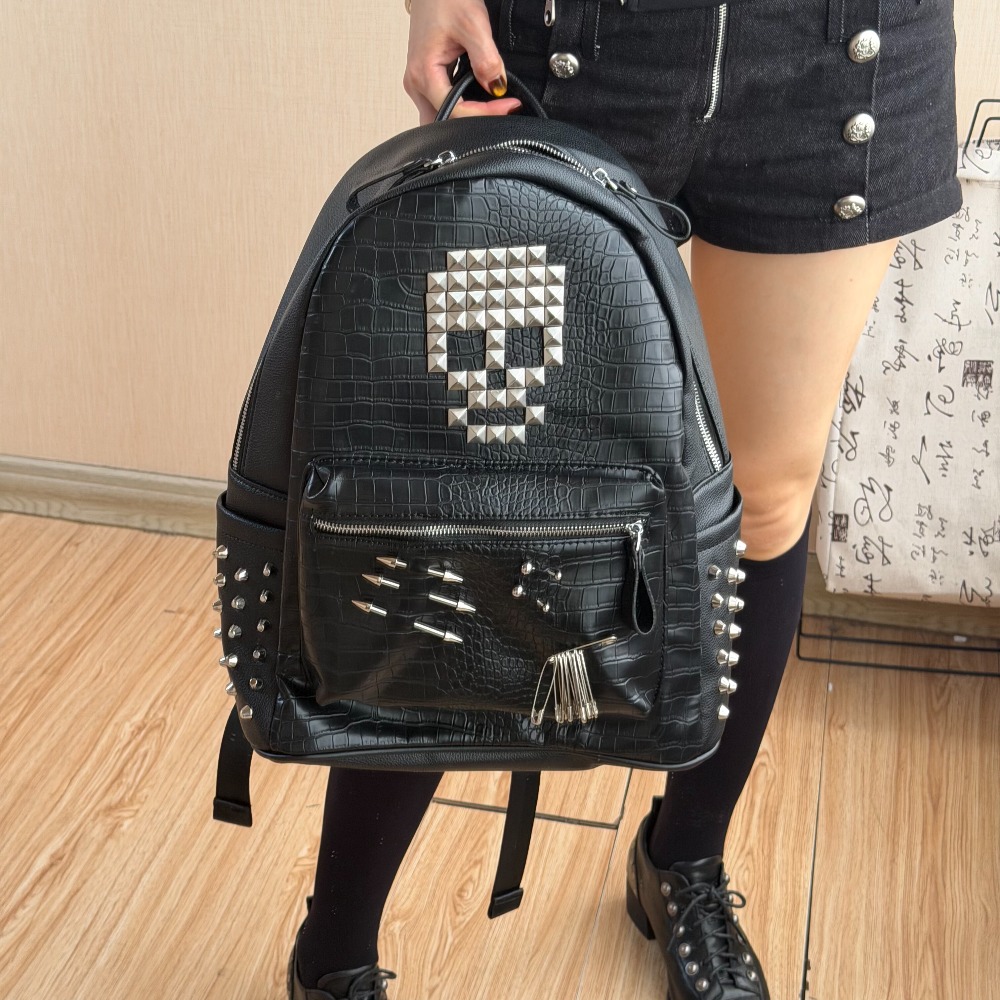 Women'S Fashion Trends - Sac à dos original noir à