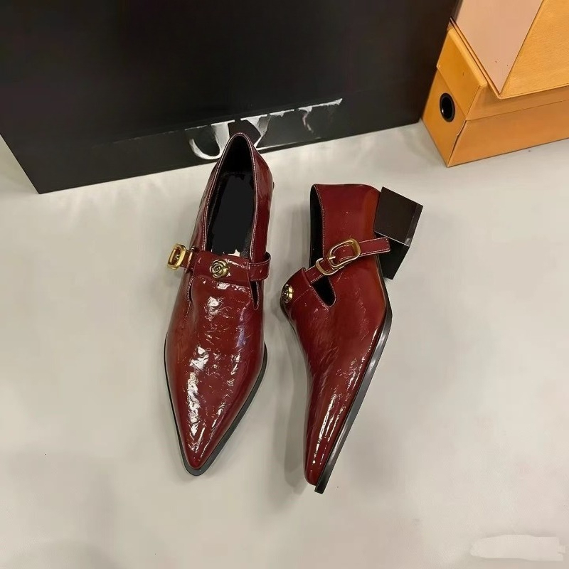 Chaussures plates à bout point - Women Fashion Heels avis et prix