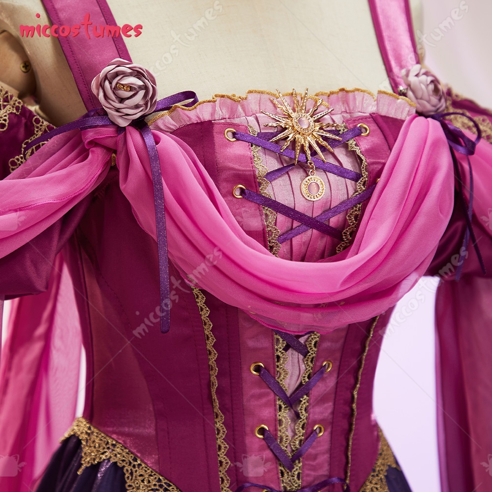 Robe de princesse médiévale à  - Women Fashion Necklace avis et prix