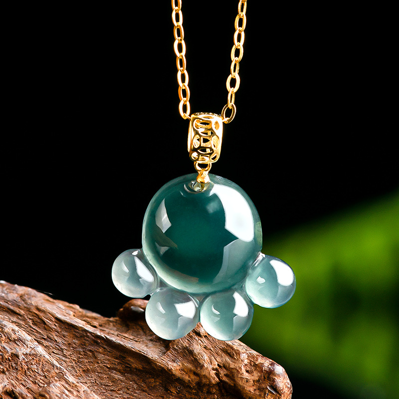 Collier pendentif patte de cha - Women Fashion Necklace avis et prix